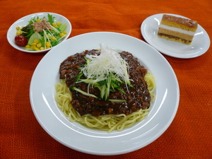 7月21日　炸醤冷麺.JPG